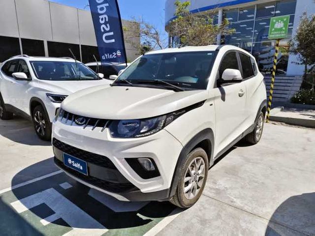 MAHINDRA KUV100 2021
