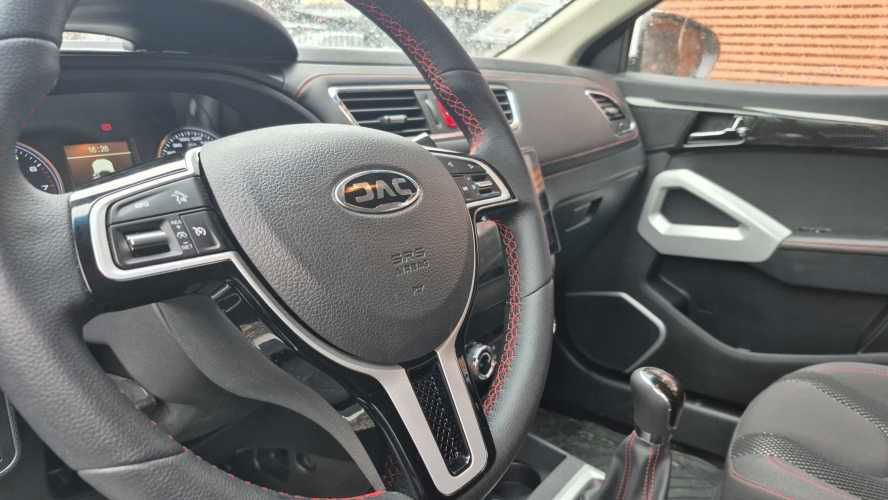 JAC JS2  1.5 MT 2025