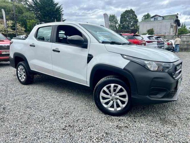 Ram 700 Doble Cabina 2023