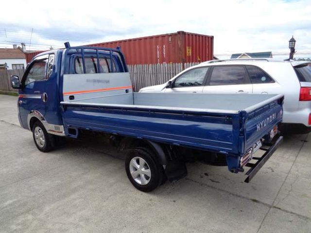 hyundai porter II año 2017 cabina y media recien llegado