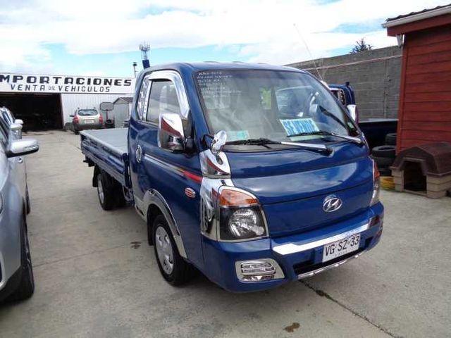 hyundai porter II año 2017 cabina y media recien llegado