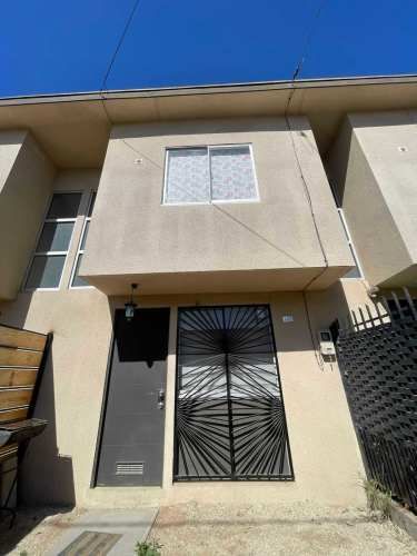 Conectividad y Confort en Hogar Moderno (130633)