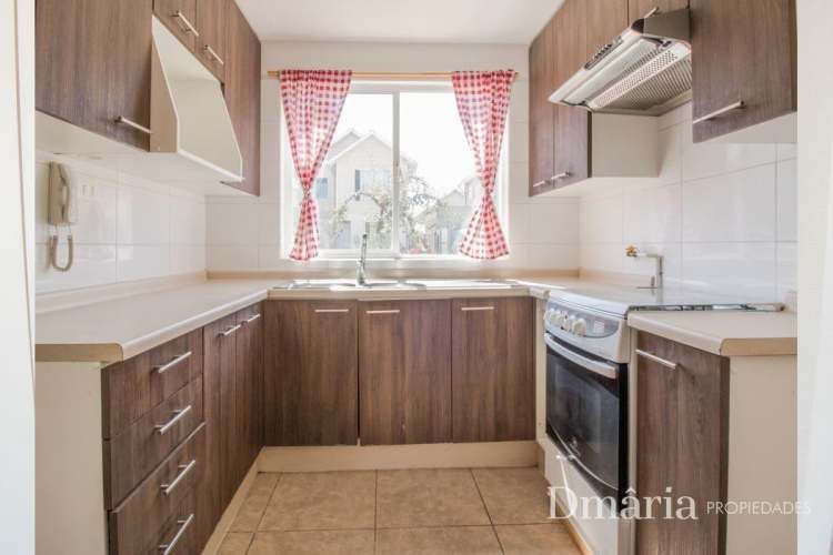 Vive cómodo y seguro: casa con 4 dormitorios