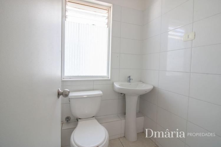 Vive cómodo y seguro: casa con 4 dormitorios