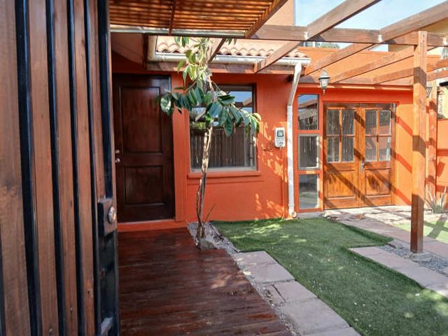 CASA 3 DORMITORIOS 2 BAÑOS PRADOS DE NOS