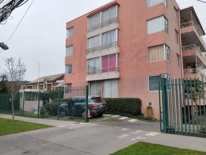 DEPTO VISTA DESPEJADA, 5 PISOS, CERCANO METRO