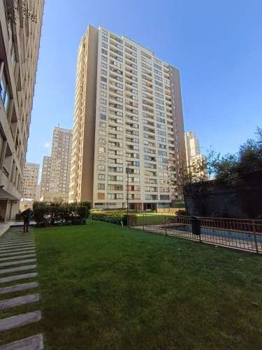Arriendo Depto. 1D1B + 1E - Metro Santa Lucia