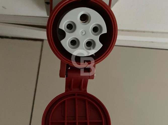 En condominio industrial los libertadores