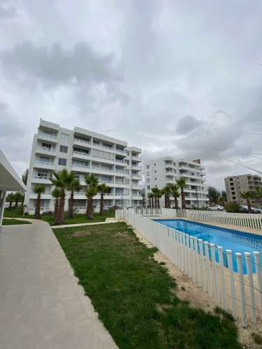 A pasos de U. Central marzo a dic. arriendo (130669)