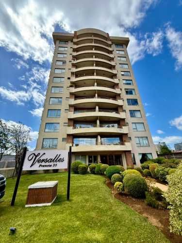 VENDE ¡Hermoso y Amplio Departamento en Edificio Versalles!