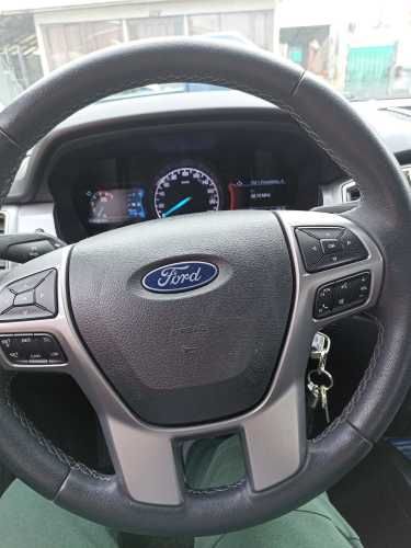 vendo ford ranger año 2023