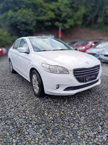Peugeot 301 allure HDI