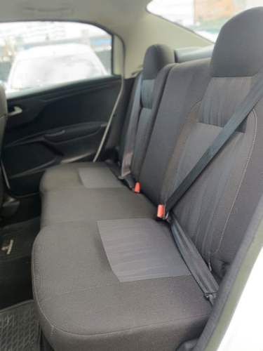 Peugeot 301 allure HDI