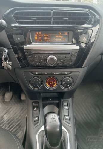 Peugeot 301 allure HDI