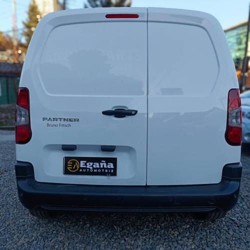 Peugeot partner 2022