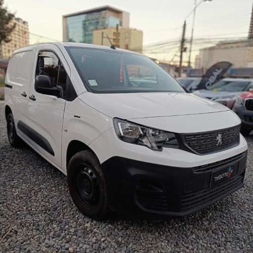 Peugeot partner 2022