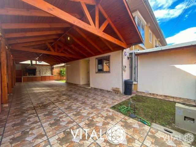 Casa en arriendo 3 Dormitorios 3 Baños - Plaza Viva