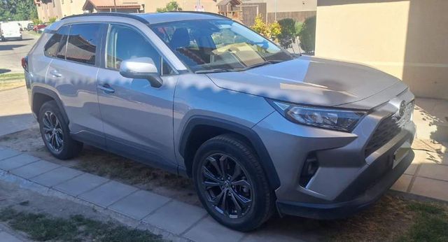 Venta Toyota RAV4 XLE 2.0 CVT