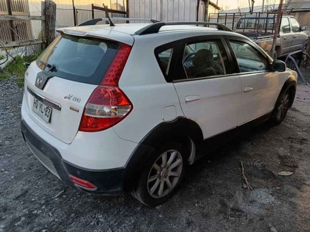 Dongfeng H30 cross 2016 1.6