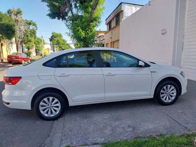 VOLKSWAGEN VIRTUS 1.6 COMFORTLINE 2023