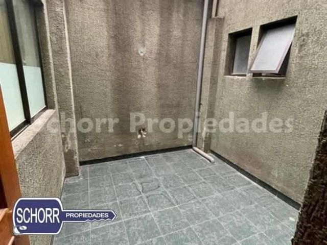 LOCAL COMERCIAL Casa con oficinas a pasos del centro de Talca