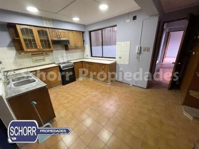 LOCAL COMERCIAL Casa con oficinas a pasos del centro de Talca