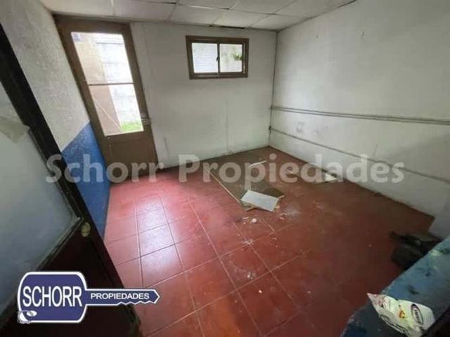 LOCAL COMERCIAL Casa con oficinas a pasos del centro de Talca