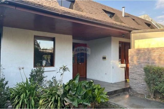 Oportunidad: casa de 6 dormitorios, portal dehesa