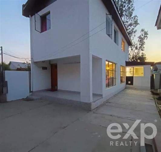 CASA Porvenir esquina Santa Ana