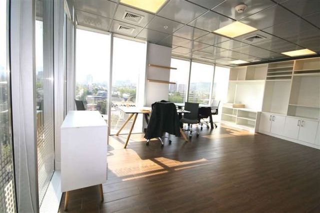 OFICINA Kennedy Lateral // Las Tranqueras // Fernando de Arguello