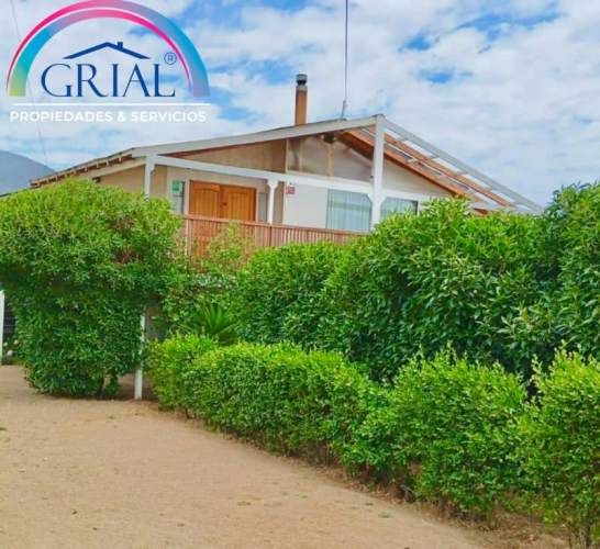 SE VENDE PARCELA CON CASA CERCA DE LA PLAYA EN PAPUDO
