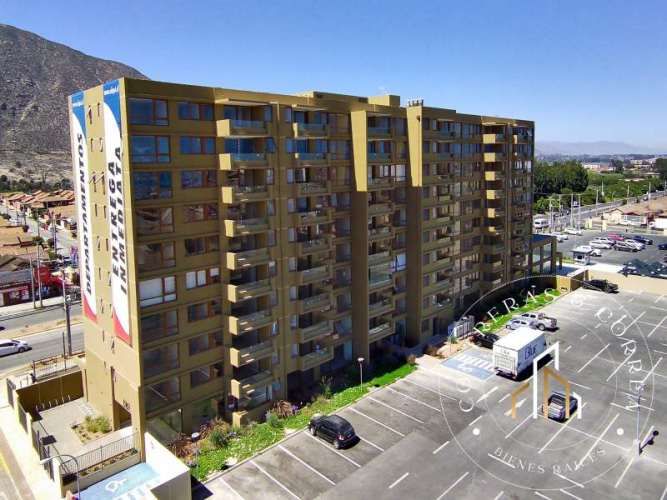 Se arrienda lindo departamento