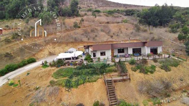 Parcela con casa y gran terreno en Altovalsol