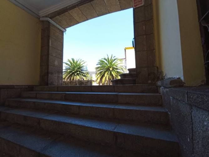 Se vende gran departamento en centro de La Serena.