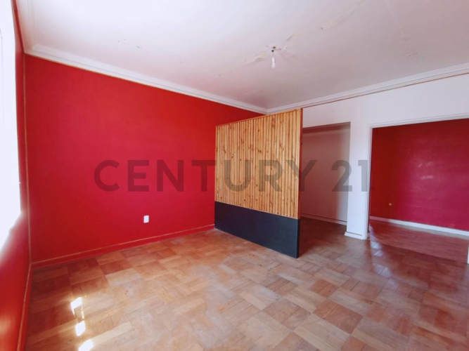 Se vende gran departamento en centro de La Serena.