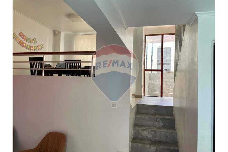 Venta amplia casa sector sur 5d 3b 2e