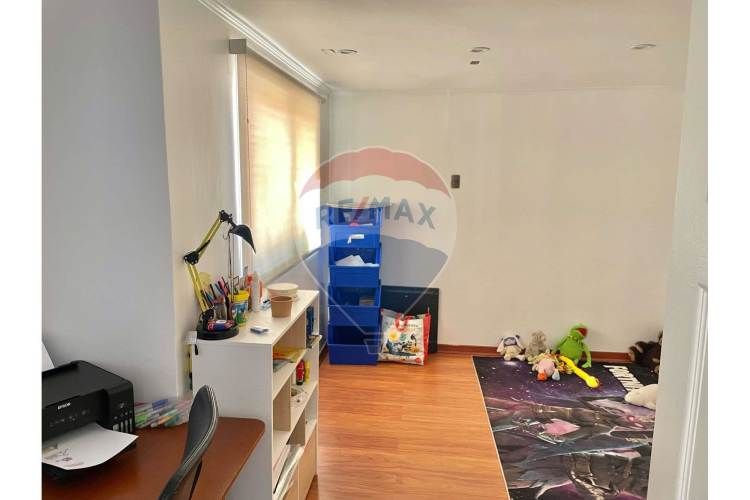 Venta amplia casa sector sur 5d 3b 2e