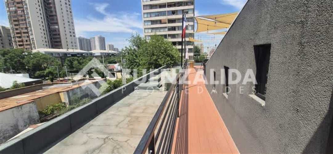 OFICINA Teresa Vial / Gran Avenida