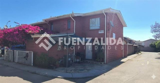 CASA Condominio Piedra Roja