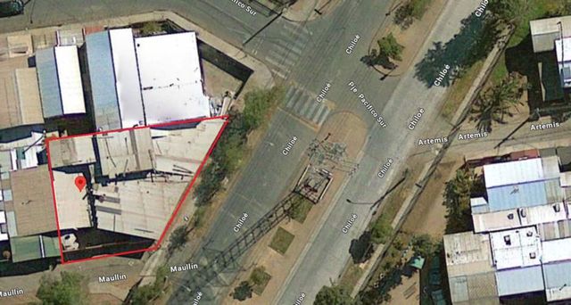 CASA ESQUINA PACIFICO SUR 239 M2 TERRENO