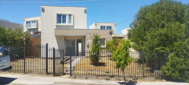 CASA MODELO MEDITERRANEO ALTO EL MANZANO TIL TIL