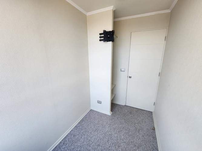 VENTA HERMOSO  DEPARTAMENTO LA CISTERNA !