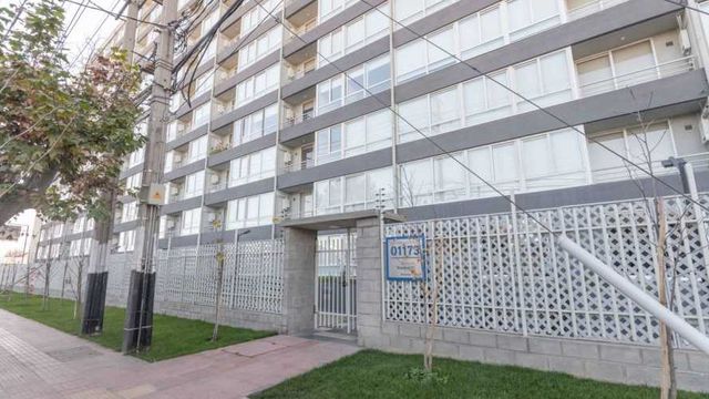 VENTA HERMOSO  DEPARTAMENTO LA CISTERNA !