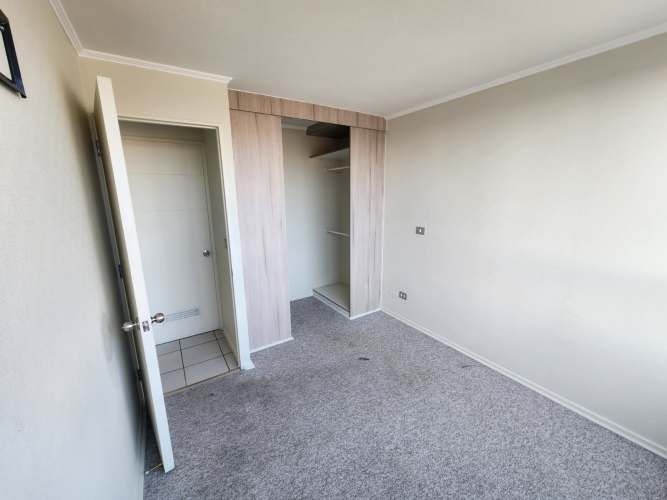 VENTA HERMOSO  DEPARTAMENTO LA CISTERNA !