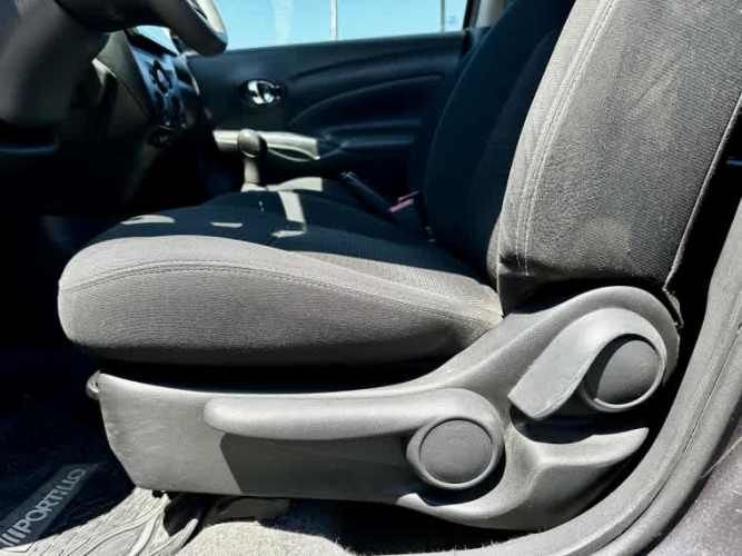 Nissan Versa 1.6 Sense Mt 2016