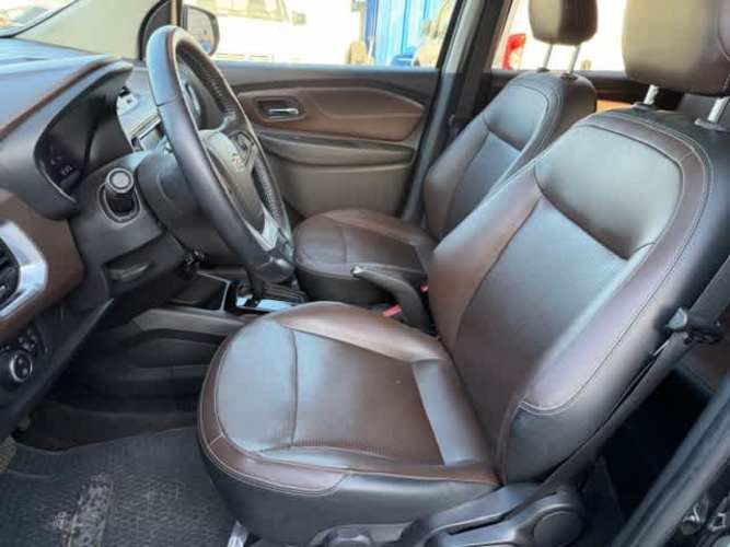 Chevrolet Spin 1.8 AT (2020)