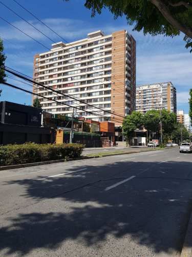 Vendo depto central Chacabuco, 1 cuadra de UDEC