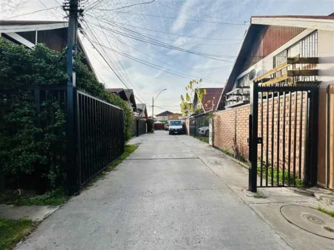 Casa en venta muy cercana a Municipalidad de Maipú