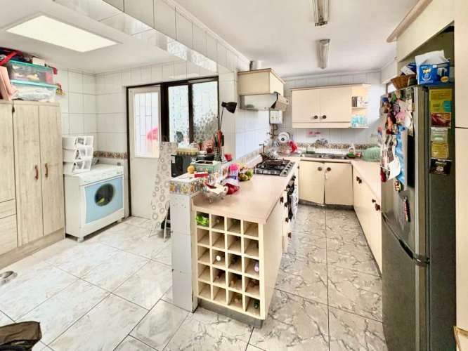 Casa en venta muy cercana a Municipalidad de Maipú