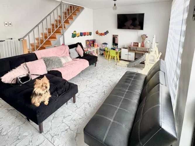 Casa en venta muy cercana a Municipalidad de Maipú